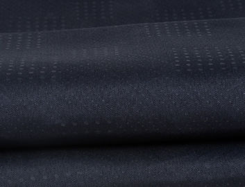 Çin Suya Dayanıklı Siyah Polyester Tafta Kumaş Çanta İçin 20 * 20D İplik Sayısı Tedarikçi