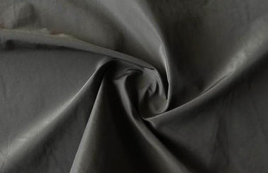 Çin Taklit Polyester Hafıza Kumaş 30 * 30D 75 Gsm Down Coat Özelleştirilmiş Renk için Tedarikçi