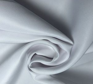 Çin Spor İçin Dayanıklı PVC Kaplamalı Polyester Kumaş 75D * 150D İplik Sayısı Tedarikçi