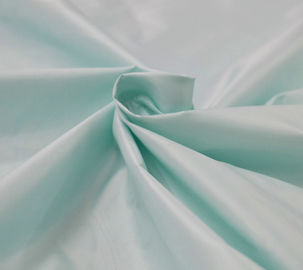 Çin PU / PA Kaplamalı Polyester Tafta Kumaş 420T Düz Boyalı 20 * 20d İplik Sayısı Tedarikçi